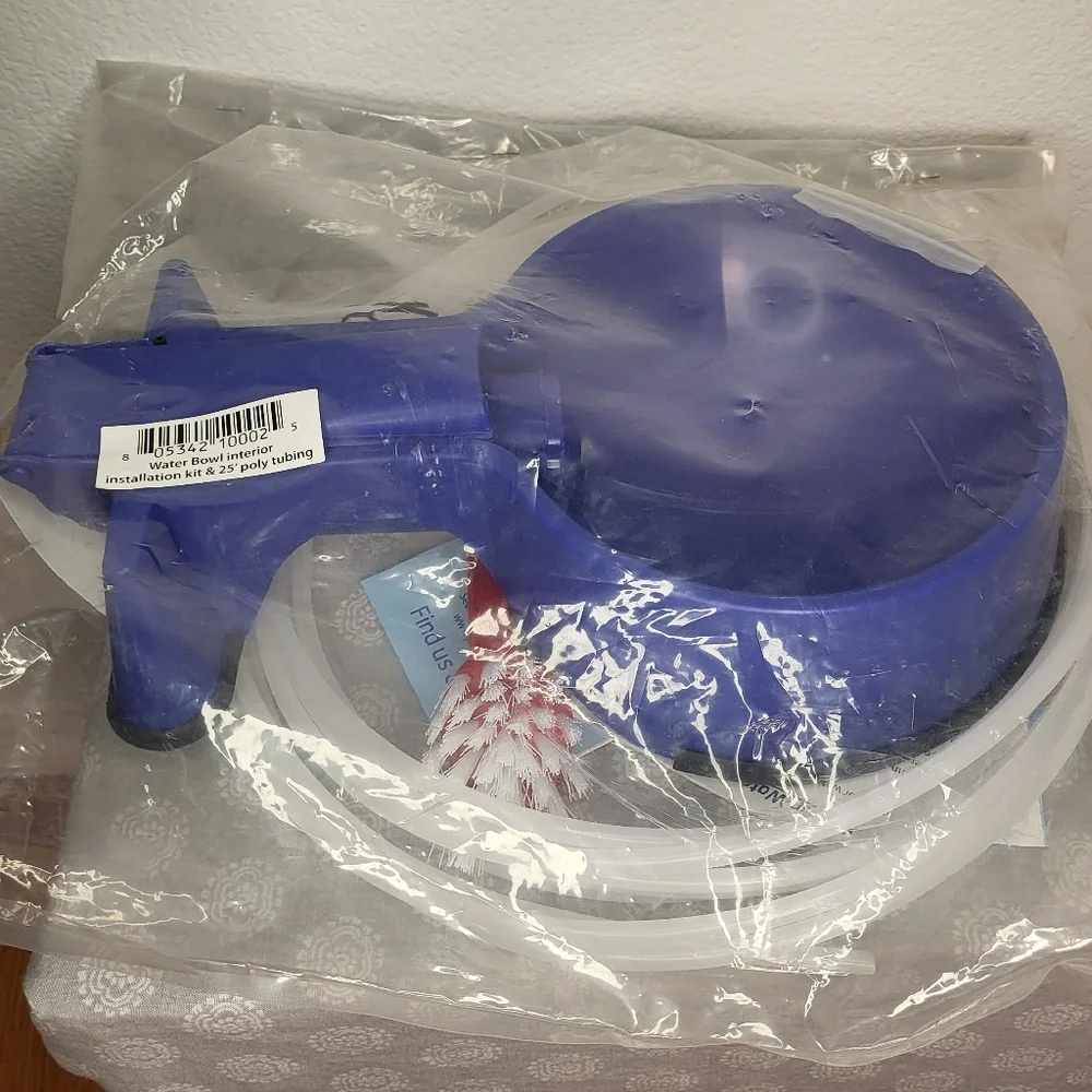 NWT Easy Clean Auto-Fill Water Bowl for Pets